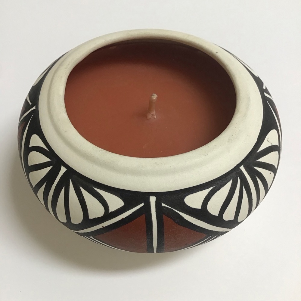 Acoma Pottery Native American Design Cinnamon Scent Candle 4” Rust Wax Round Pot